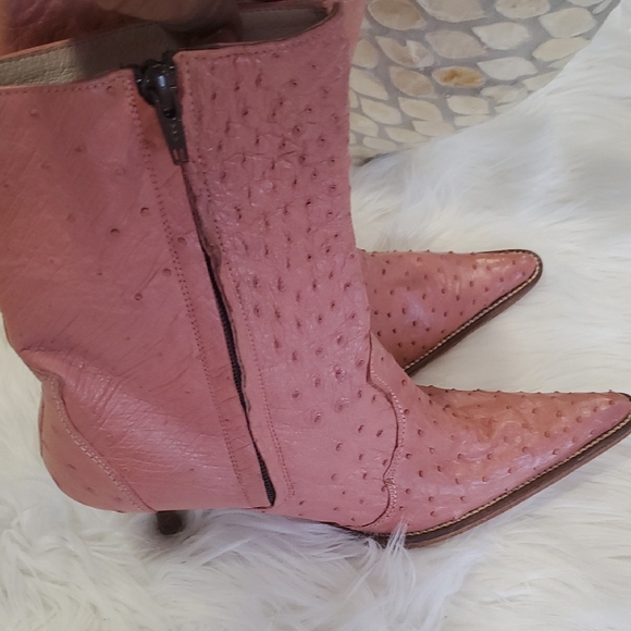 Frida Cuadra Ostrich  Barbicore Pink Leather Pointed Western  Heeled Boots - Picture 16 of 16
